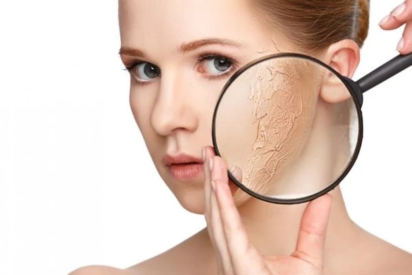 رعایت روتین پوستی برای جلوگیری از خشکی پوست