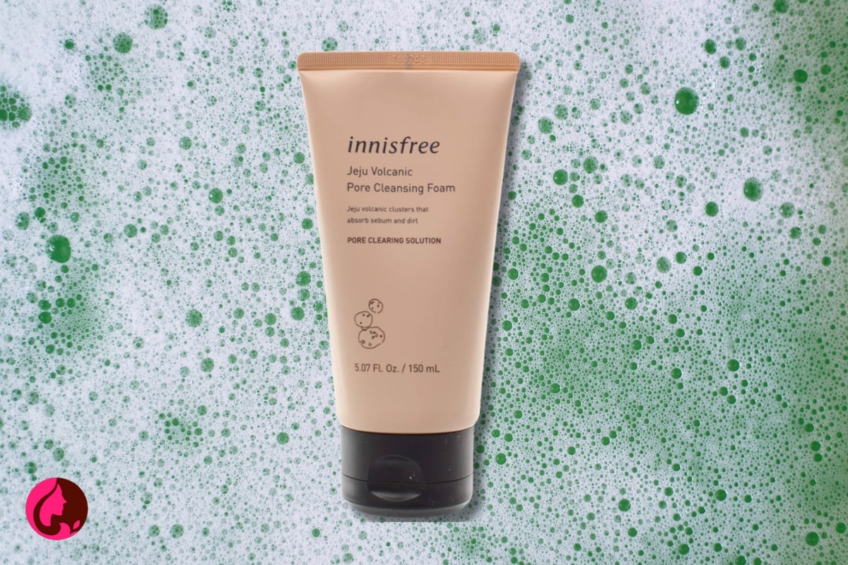 Innisfree Jeju Volcanic Pore Cleansing Foam